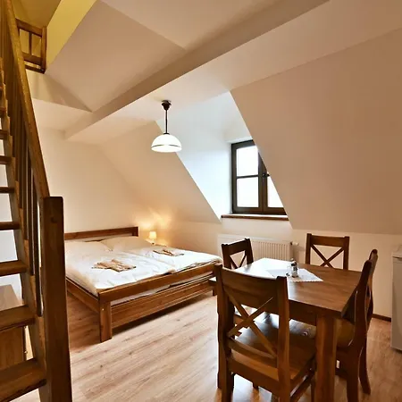 Penzion Statek Pod Lípou 3*