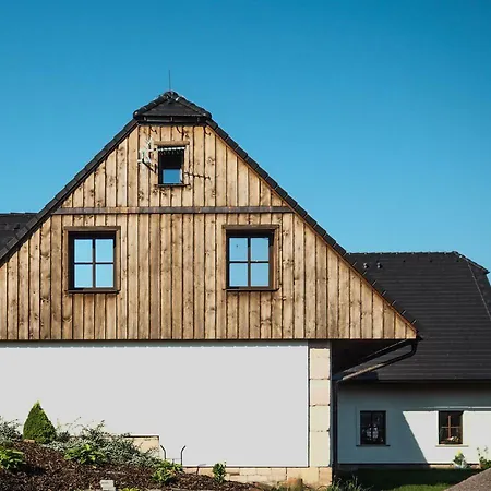 Statek Pod Lipou Gasthuis 3*