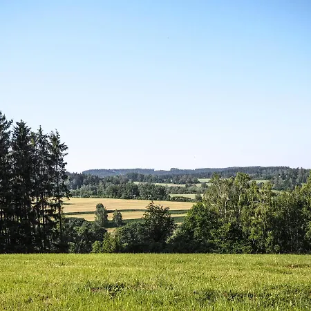 Statek Pod Lipou 3* Pilníkov